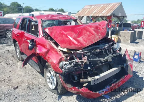 2019 Toyota 4Runner Sr5 z USA, uszkodzony, nr VIN JTEBU5JR3K5657531